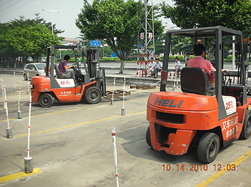 东莞谢岗叉车技术学习，东莞谢岗叉车培训班